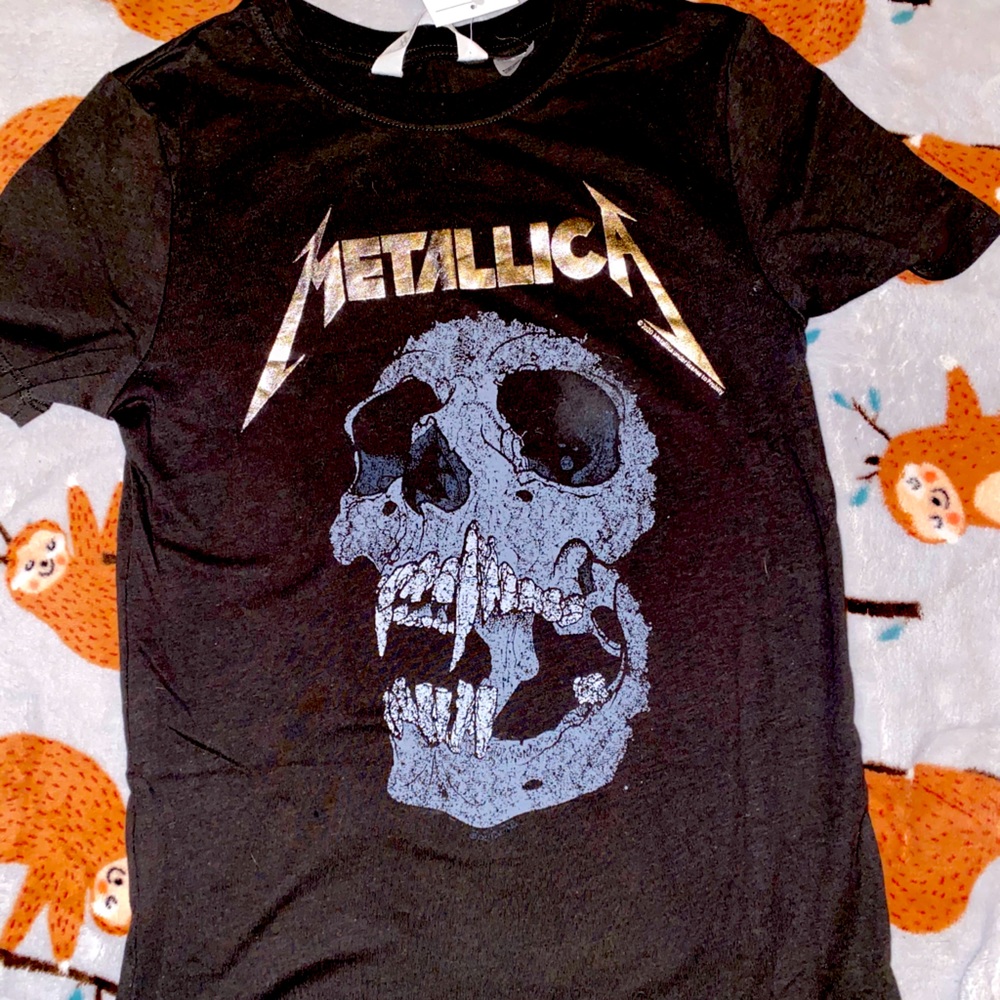 H&M Metallica shirt